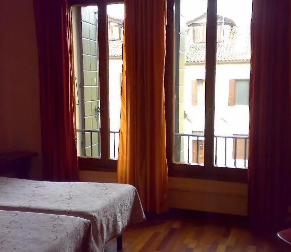 Casa de hóspedes Cadoro