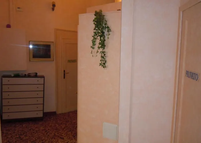 Casa de hóspedes Cadoro 2*