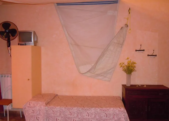 Cadoro Casa de hóspedes 2*